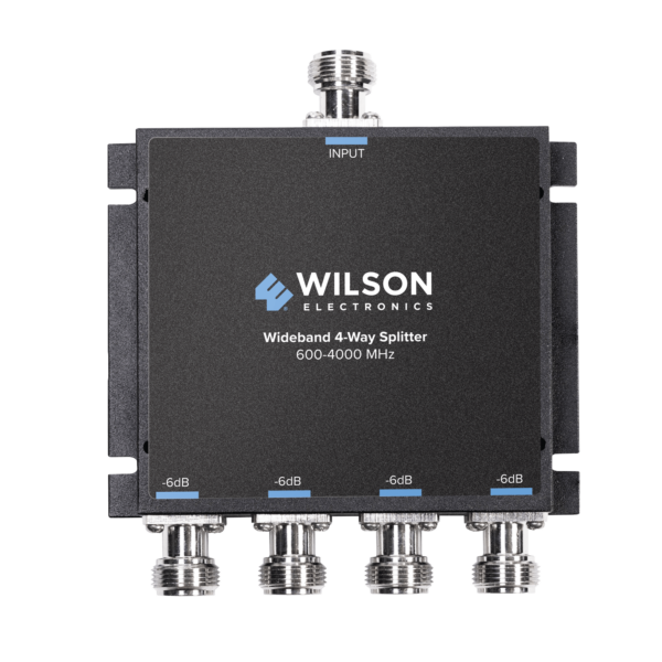 Divisor de potencia de 4 salidas, 50 Ohm, 600-4000MHz con conectores N-Hembra.