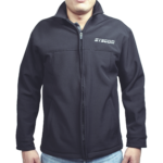 Elegante Chamarra para Caballero Color Negro Fabricada en Poliéster Dry Fit Impermeable