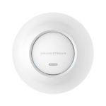 Punto de acceso Wi-Fi 6E tribanda GWN 802.11ax, con administración desde la nube gratuita o stand-alone.