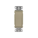 Interruptor Unipolar Residencial 15 A 120-277 V / Cableado Lateral y Trasero / Color Marfil.