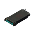 Cassette para empalme (Fusión) LightVerse, Hasta 12 fibras, Conectores  LC/UPC "Shuttered", para fibra Multimodo OM4, 900um, 1 metro