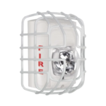 Protector De Rejilla Anti Vandalismo Y Golpes Accidentales, Color Blanco, Para Sirenas/Estrobos/Bocinas System Sensor, Montaje a Ras, 7.40"Altox6.15"Anchox3.39"Profundidad