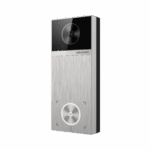 Estación de Puerta DS-KV6114-ME1 / 4MP (2688x1520P) / Ángulo de Visión 150° / Control de 2 Cerraduras / Desbloqueo por Tarjeta, Hik-Connect y Estación Interior / IP65 / PoE IEEE802.3at / Compatibilidad ONVIF / Compresi&oacu