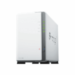 NAS DiskStation DS223j | 2 Bahías | CPU Realtek RTD1619B 1.7 GHz | 1 GB DDR4 | Puerto 1GbE RJ-45 | USB 3.2 Gen 1 | Compatible con HDD y SSD | Synology DSM | RAID 0, 1, JBOD | SMB, AFP, NFS, FTP | Vigilancia IP