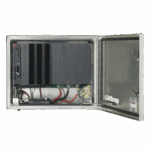 Control de sirena UltraVoice® y gabinete de batería con IP habilitado, bidireccional (radio de banda ancha y software SmartMsg se venden por separado)